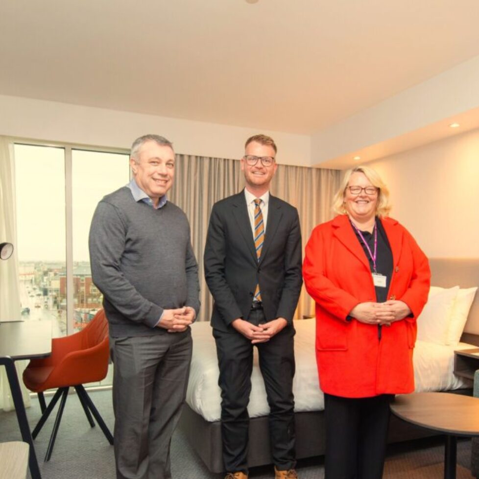 077 Cllr Mark Smith, Mark Winter and Cllr Lynn Williams in the first room at the new Holiday Inn