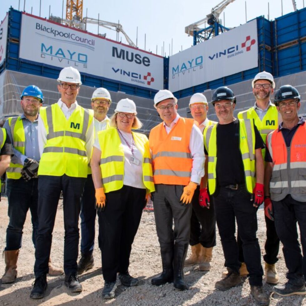 037 Partners from Blackpool Council, Muse, Vinci Construction and Mayo Civils at the new regional home for the civil service being constru (1)